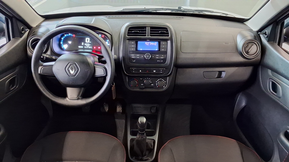 kwid zen 1.0 mt  24/256