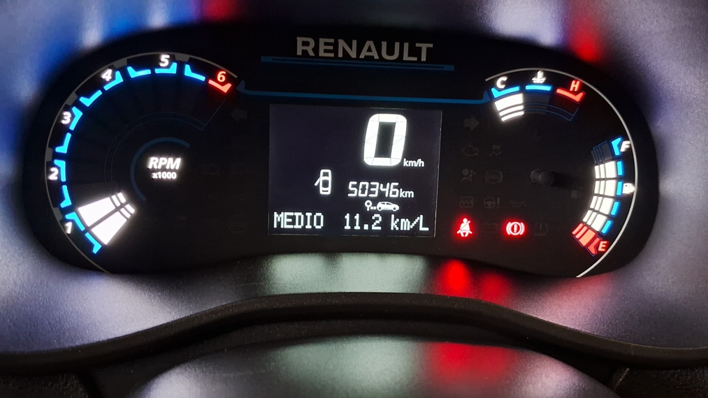 kwid zen 1.0 mt  24/2510