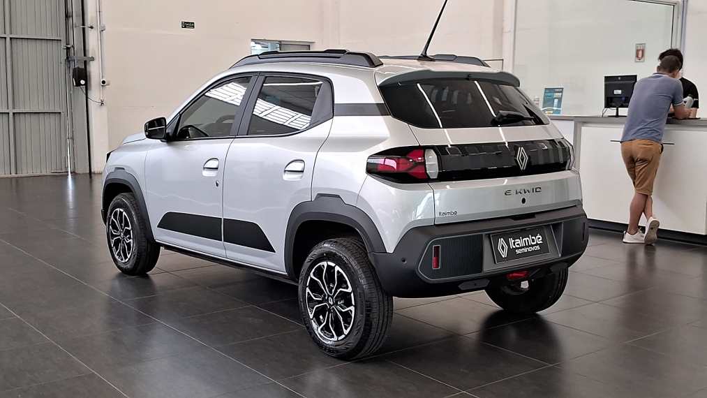 e-kwid techno 100% eletrico  25/263