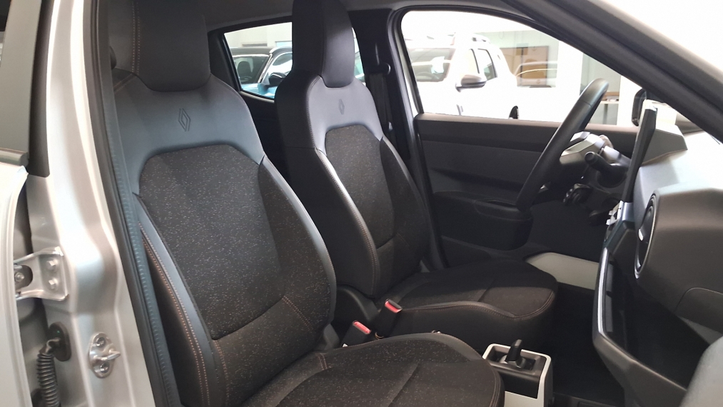 e-kwid techno 100% eletrico  25/268