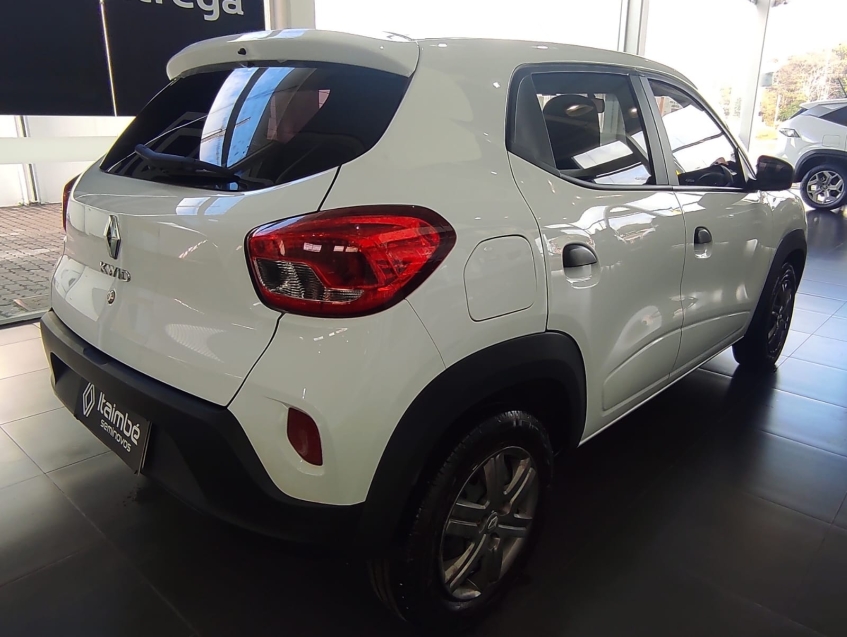 kwid zen 1.0 mt  23/244