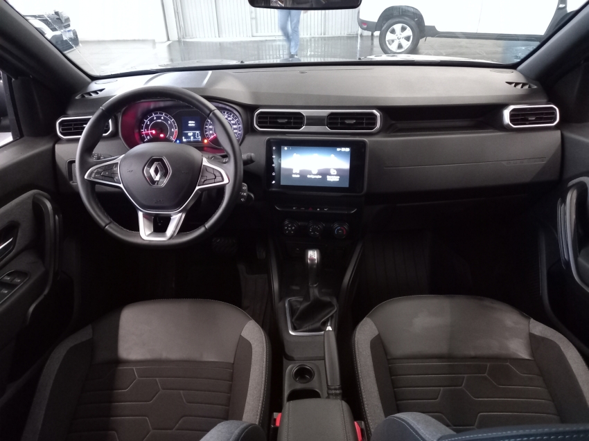 duster intense plus 1.6 at  25/266