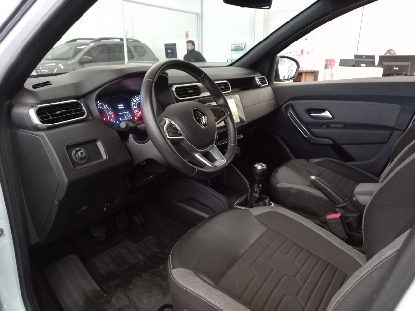 duster intense plus 1.6 mt  25/267