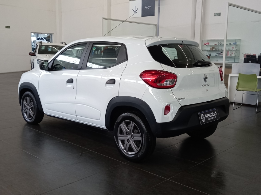 kwid zen 1.0 mt  23/243