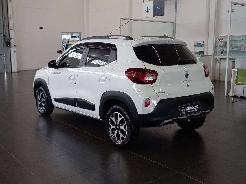 kwid outsider 1.0 mt  25253