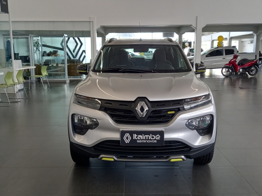 kwid outsider 1.0 mt 26/261