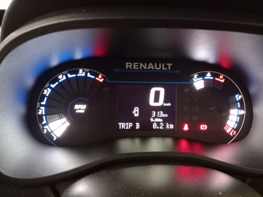 kwid outsider 1.0 mt 26/2610