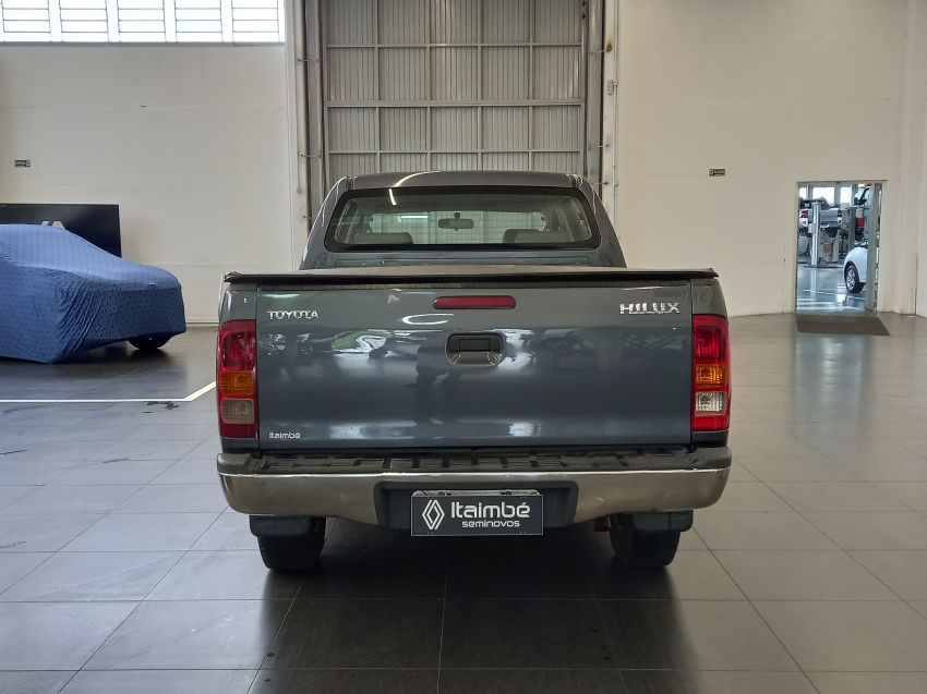 HILUX CD 2.5 MT 4X4  08/084