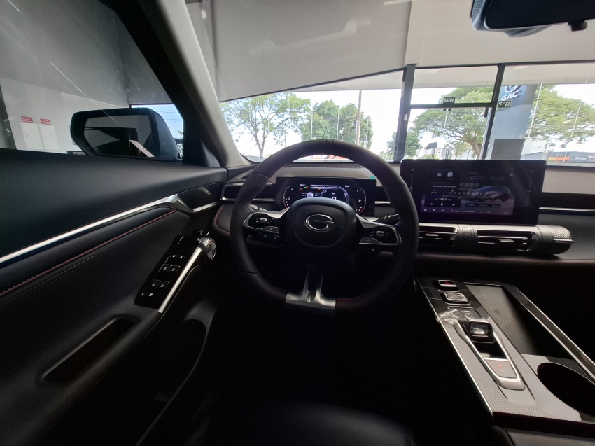 gs4 premium hybridi9