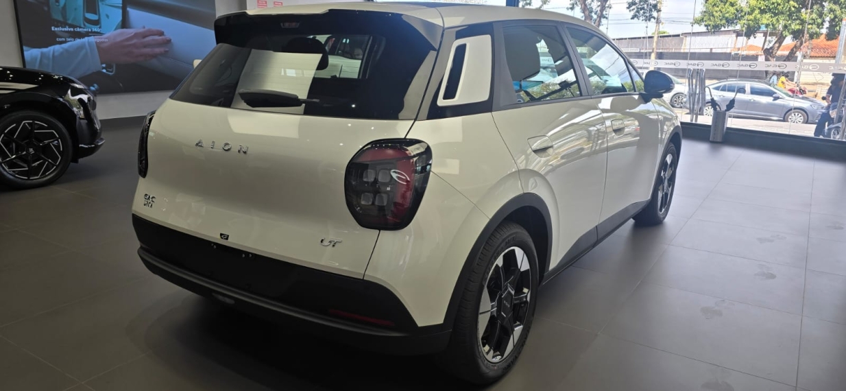 gac aion ut 60 kw eletrico elite 4p automatico 20276