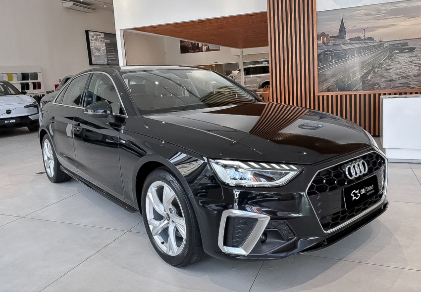 audi a4 2.0 tfsi gasolina prestige plus s tronic 1.9 5p automatico 2021