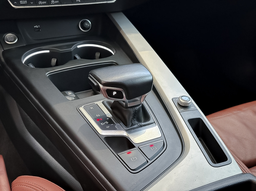 audi a4 2.0 tfsi gasolina prestige plus s tronic 1.9 5p automatico 20217