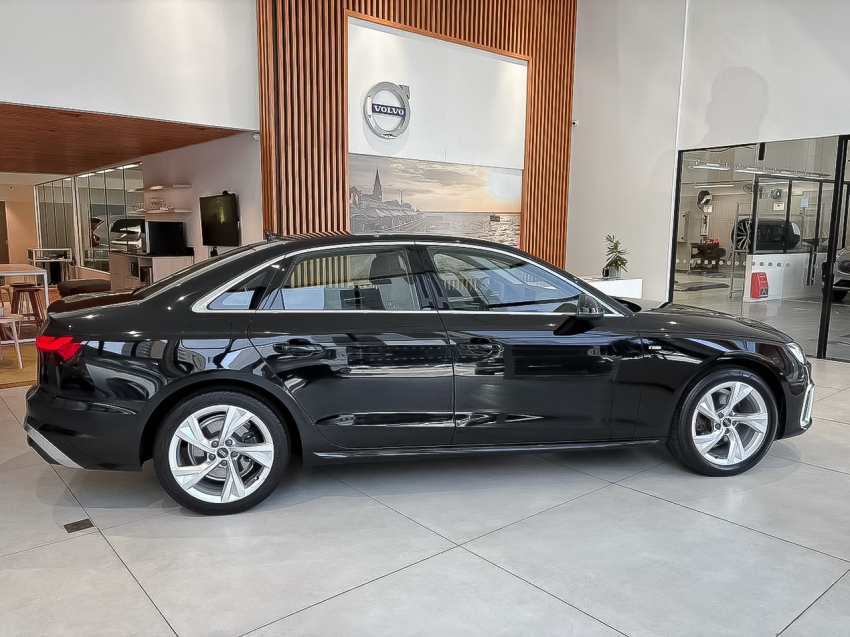 audi a4 2.0 tfsi gasolina prestige plus s tronic 1.9 5p automatico 20213