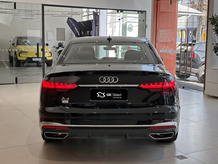 audi a4 2.0 tfsi gasolina prestige plus s tronic 1.9 5p automatico 202117