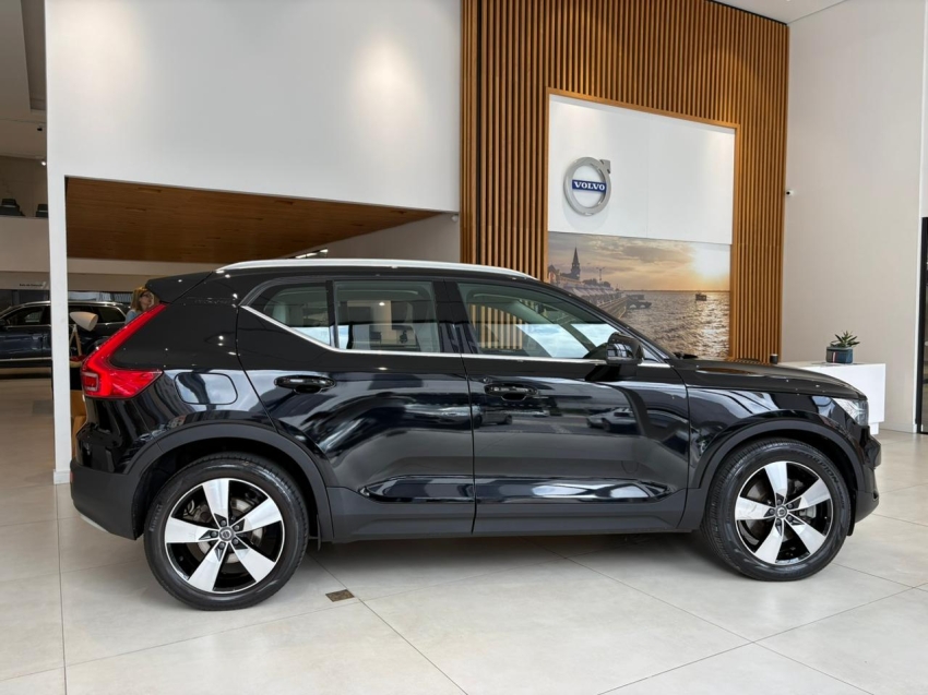 volvo xc40 1.5 t5 recharge inscription expression geartronic hibrido 5p automatico 20223