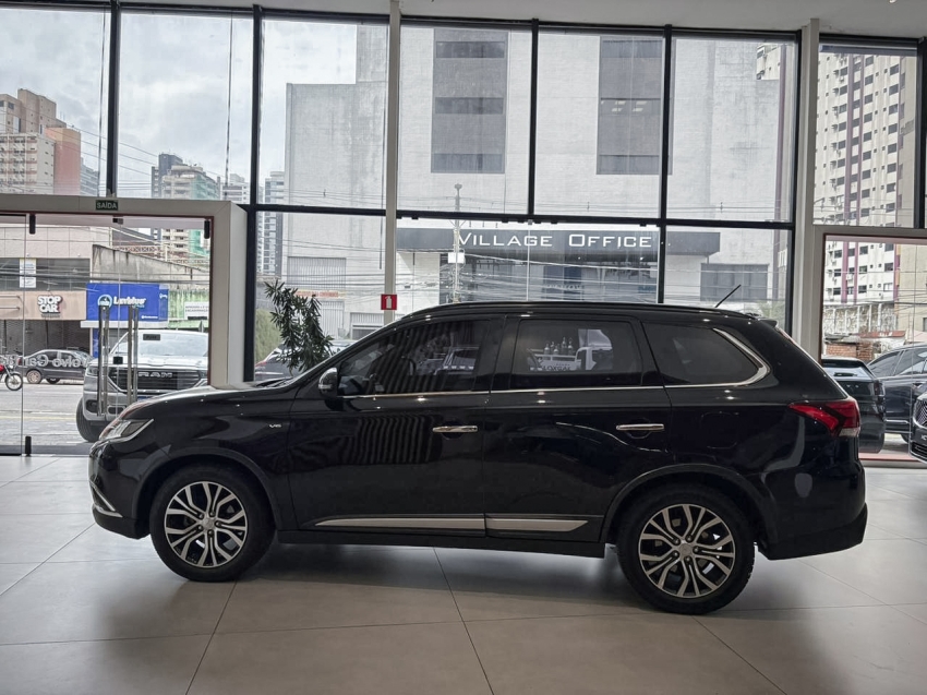 mitsubishi outlander 3.0 gt 4x4 v6 24v gasolina 4p automatico 5p 20163
