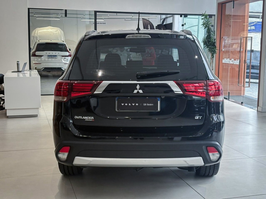 mitsubishi outlander 3.0 gt 4x4 v6 24v gasolina 4p automatico 5p 201612