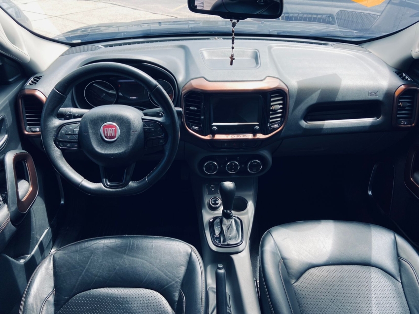 fiat toro 2.0 16v turbo diesel volcano 4wd at9 4p automatico 20207