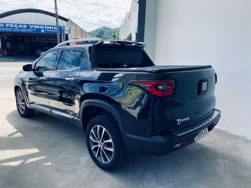 fiat toro 2.0 16v turbo diesel volcano 4wd at9 4p automatico 20205