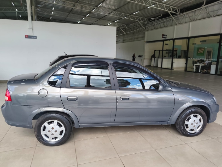 chevrolet classic 1.0 mpfi ls 8v flex 4p manual 5p 20144