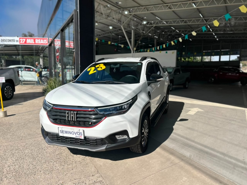 fiat strada 1.3 firefly flex ranch cd cvt 4p automatico 20231