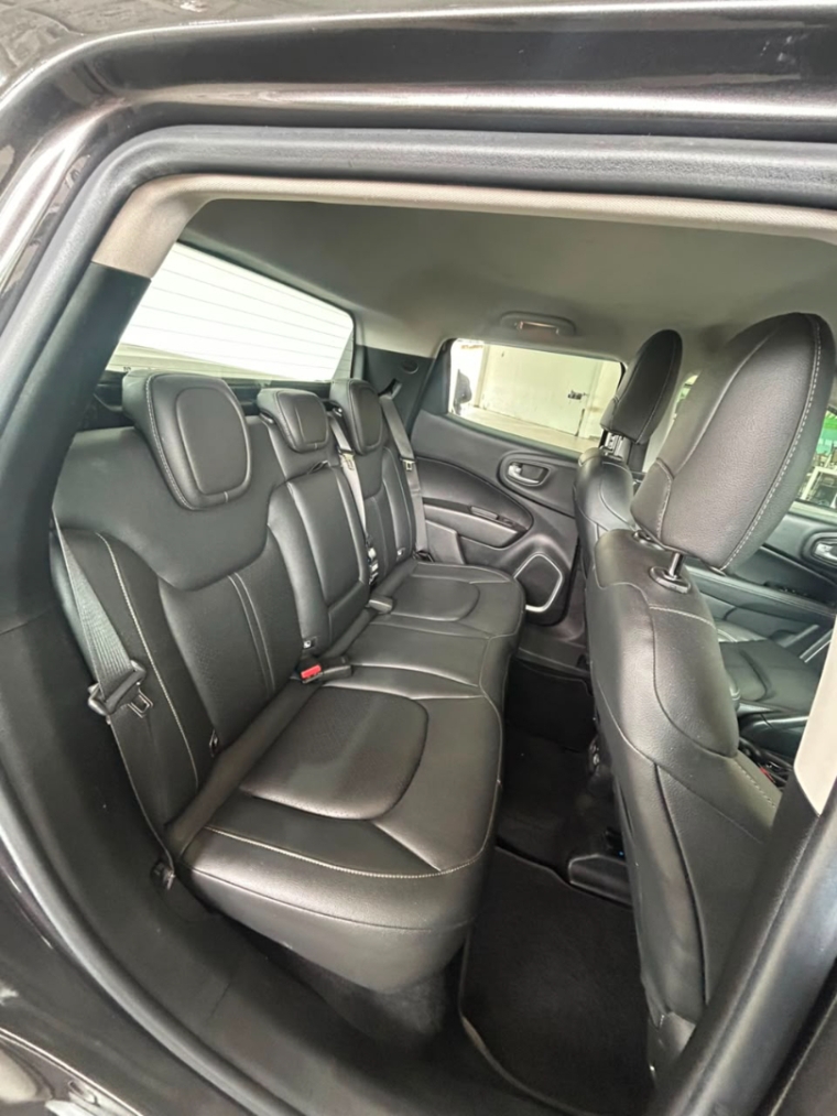 fiat toro 1.3 turbo 270 flex volcano at6 4p automatico 20244