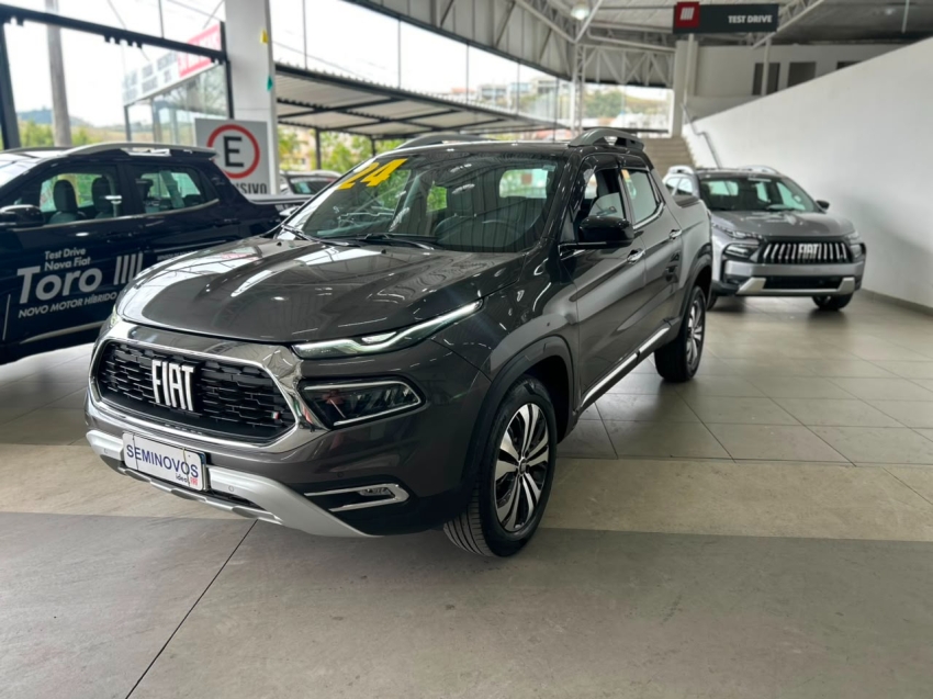 fiat toro 1.3 turbo 270 flex volcano at6 4p automatico 20241