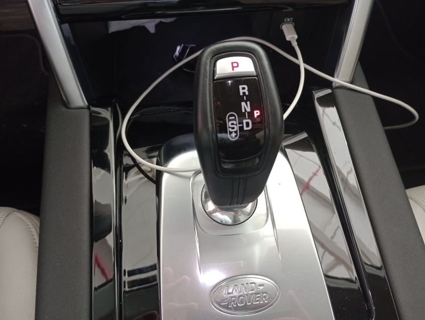 land rover discovery sport 2.0 d200 turbo diesel se automatico.6