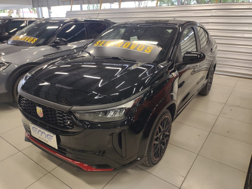 fiat fastback 1.3 turbo 270 flex abarth at6 4p automatico 2025