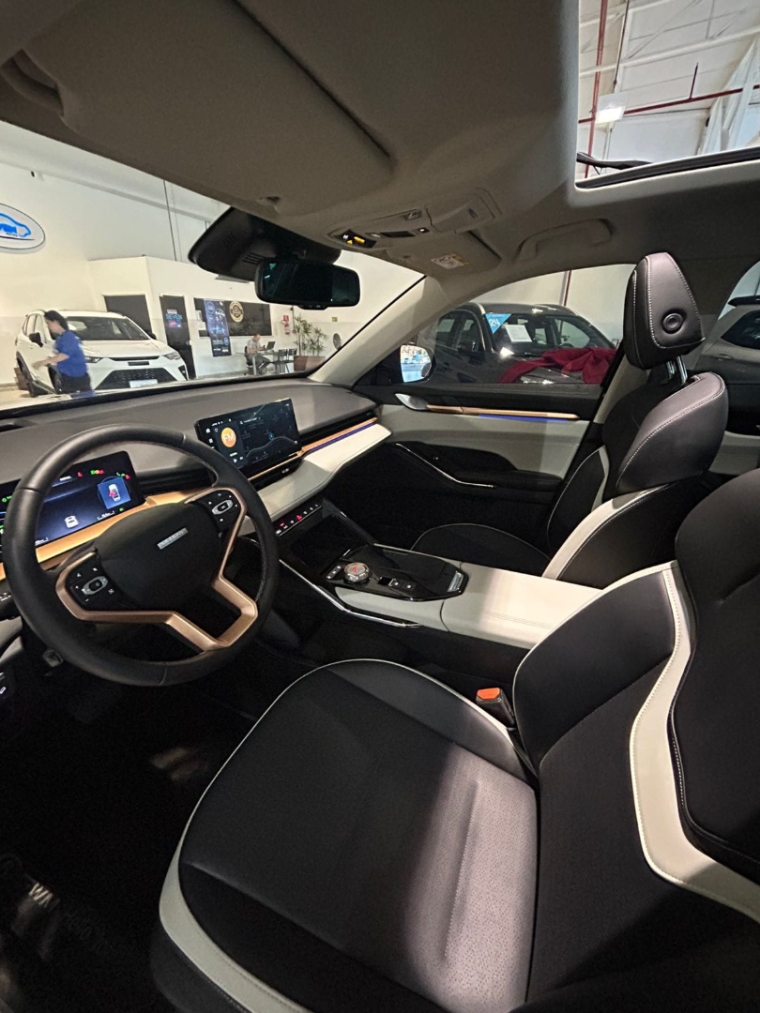 haval h6 1.5 phev19 e-traction8