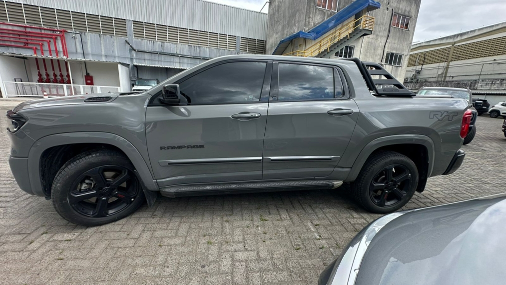 ram rampage 2.0 hurricane 4 turbo gasolina r/t 4x4 automatico 5p 20243
