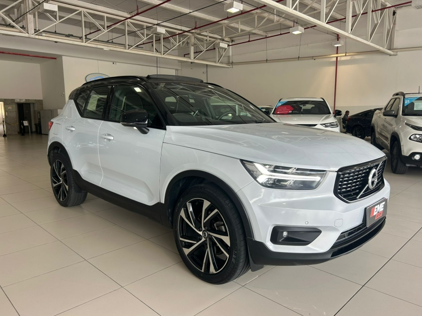 volvo xc40 2.0 t5 gasolina r-design awd geartronic 5p automatico 20202
