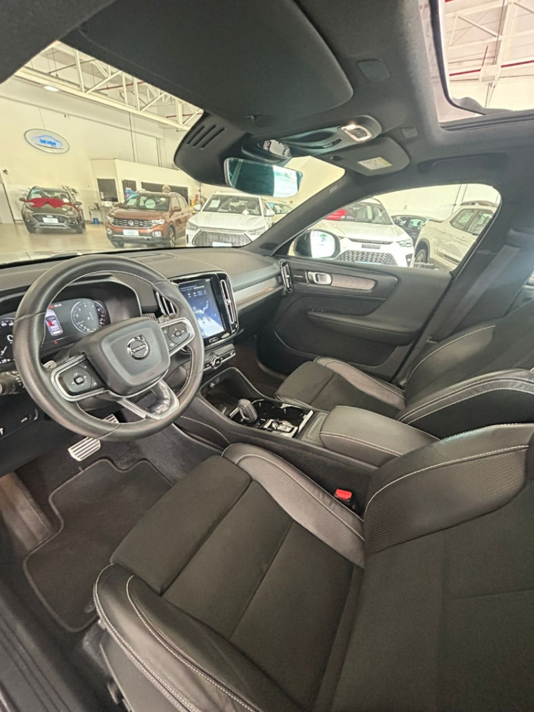 volvo xc40 2.0 t5 gasolina r-design awd geartronic 5p automatico 20208