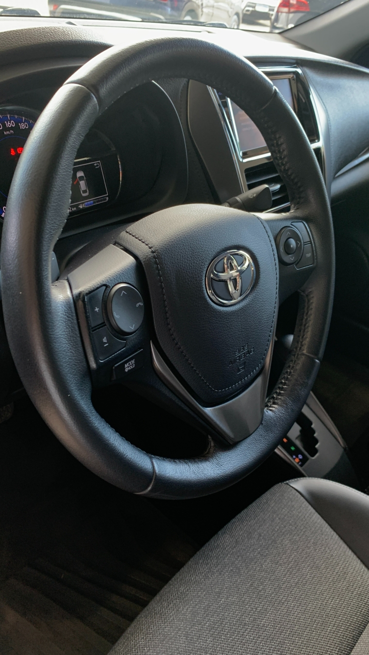 toyota yaris 1.5 16v flex sedan xs connect multidrive 4p automatico 20237