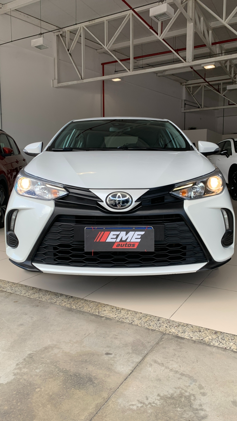 toyota yaris 1.5 16v flex sedan xs connect multidrive 4p automatico 20231