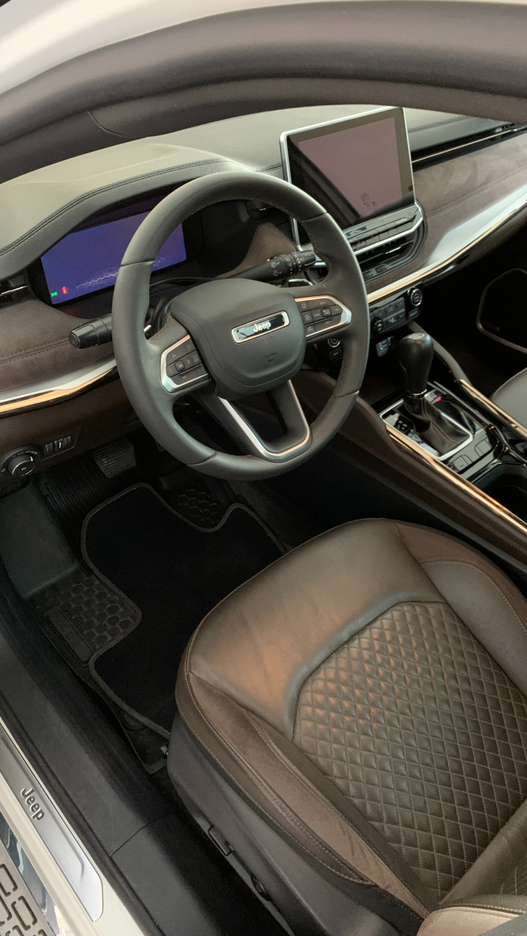 jeep commander 1.3 t270 turbo flex overland at6 4p automatico 20234