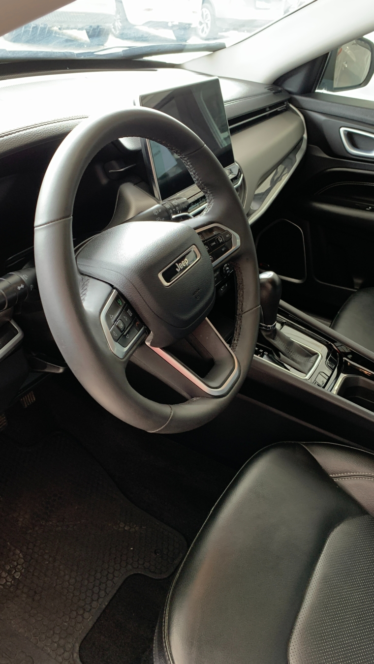 jeep compass 1.3 t270 turbo flex longitude at6 4p automatico 20256