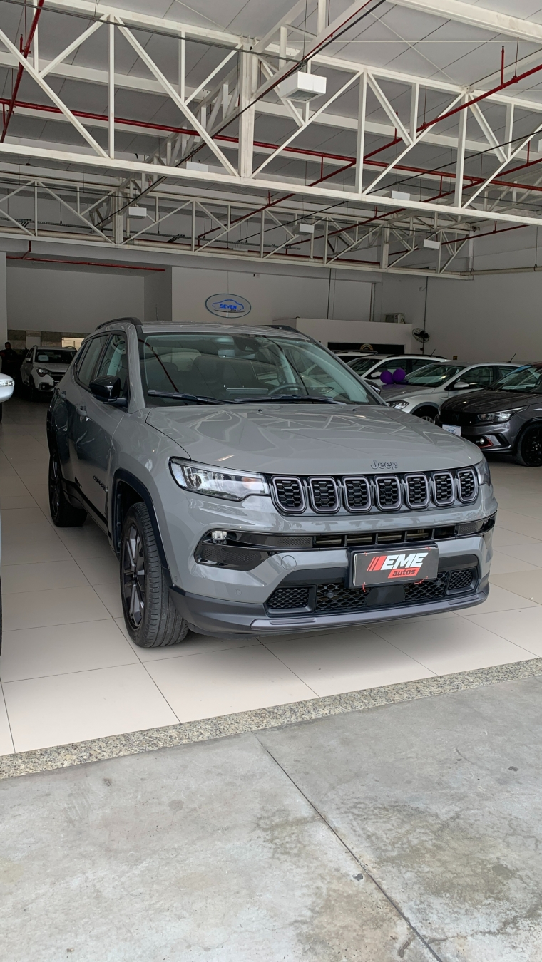 jeep compass 1.3 t270 turbo flex longitude at6 4p automatico 2025