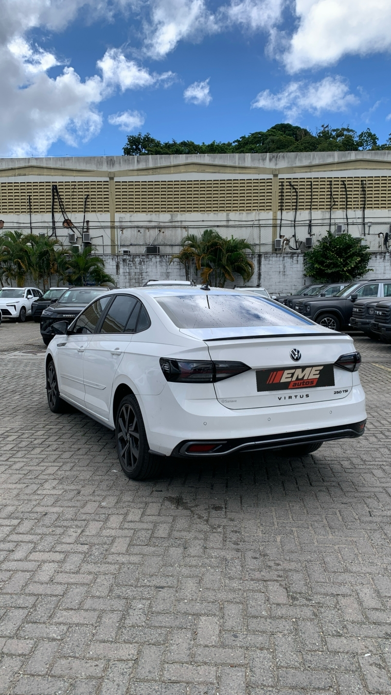 volkswagen virtus 1.0 200 tsi highline automatico 1.4 flex 4p 202312