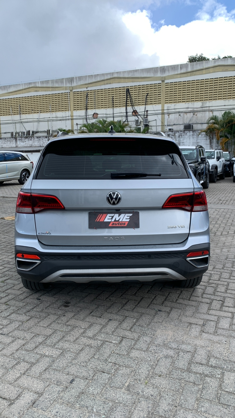 volkswagen taos 1.4 250 tsi total flex comfortline automatico 4p 202212