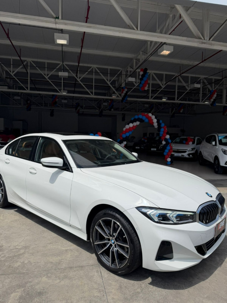 bmw 320i 2.0 16v turbo flex gp automatico 4p 2025