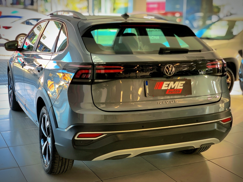 volkswagen nivus 1.0 200 tsi total flex highline automatico 4p 20216