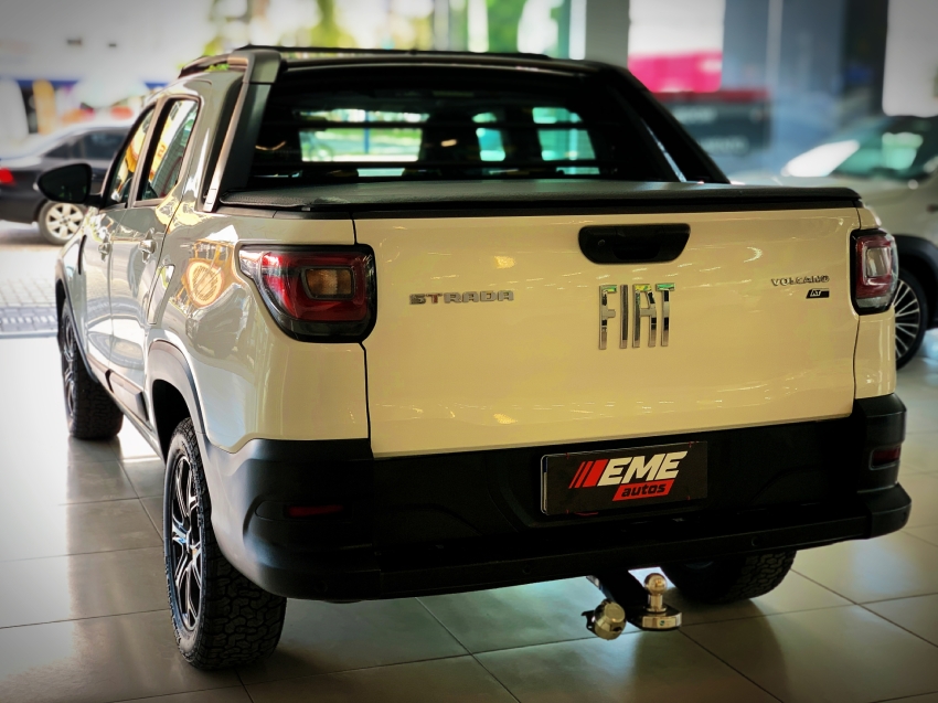 fiat strada 1.3 firefly flex volcano cd cvt 4p automatico 20236