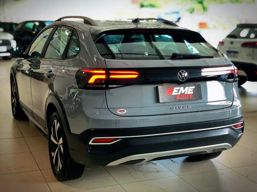 volkswagen nivus 1.0 200 tsi total flex highline automatico 4p 20236