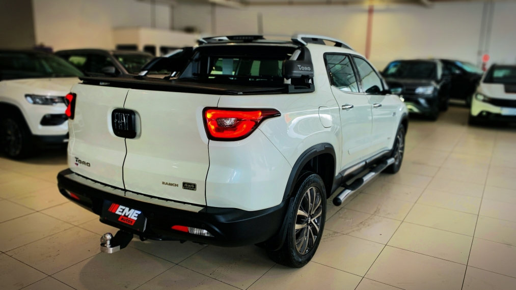 fiat toro 2.0 16v turbo diesel freedom 4wd at9 4p automatico 20231