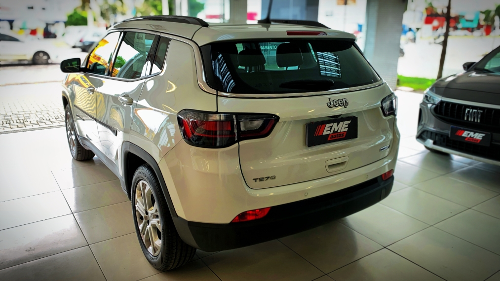 jeep compass 1.3 t270 turbo flex longitude at6 4p automatico 20222