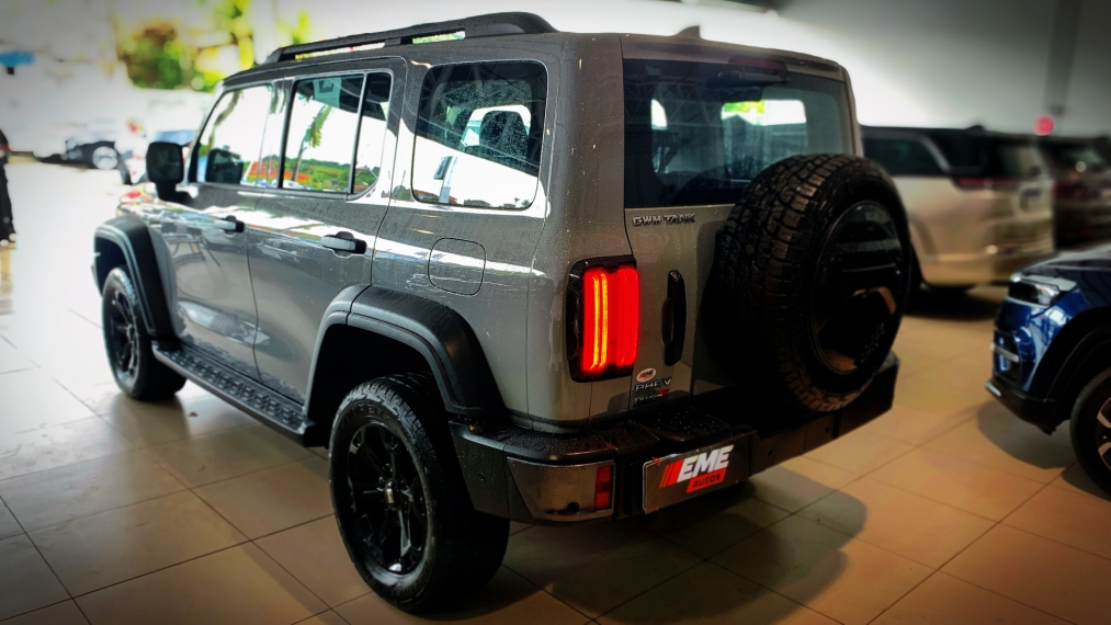 gwm tank 300 2.0 hi4-t phev 4x4 9hat hibrido 4p automatico 20262