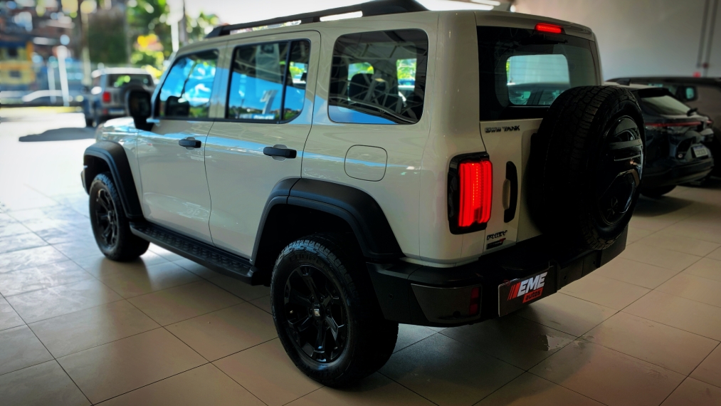 gwm tank 300 2.0 hi4-t phev 4x4 9hat hibrido 4p automatico 20262