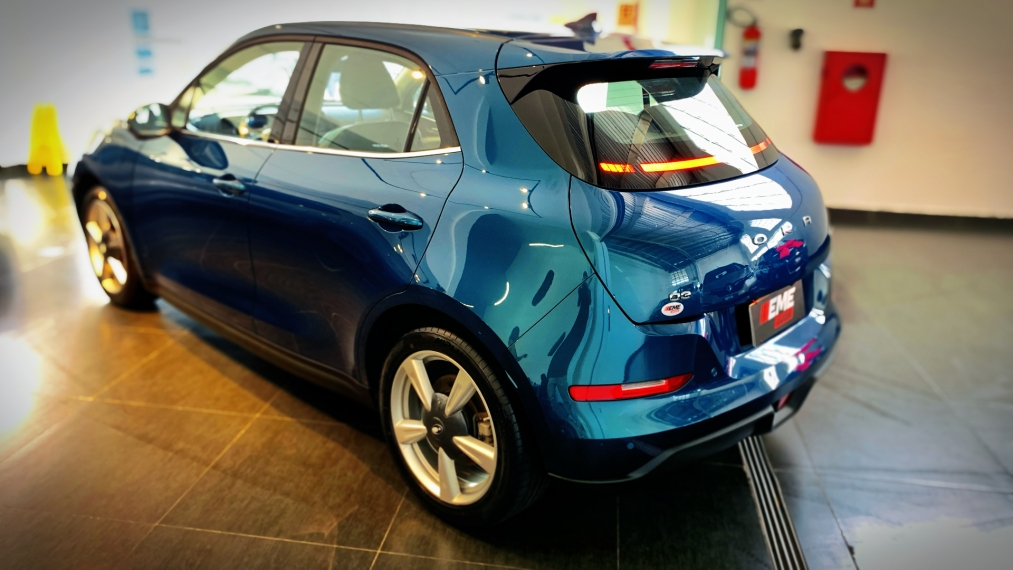 gwm ora 03 48 kw eletrico skin 2.0 4p automatico 20242
