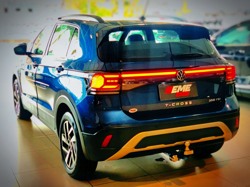 volkswagen t-cross 1.0 200 tsi total flex comfortline automatico 4p 20256